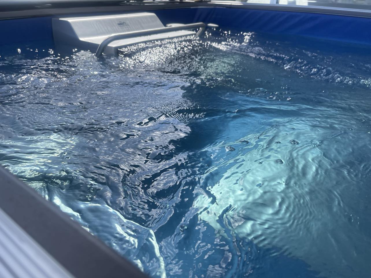Endless Modular Pool