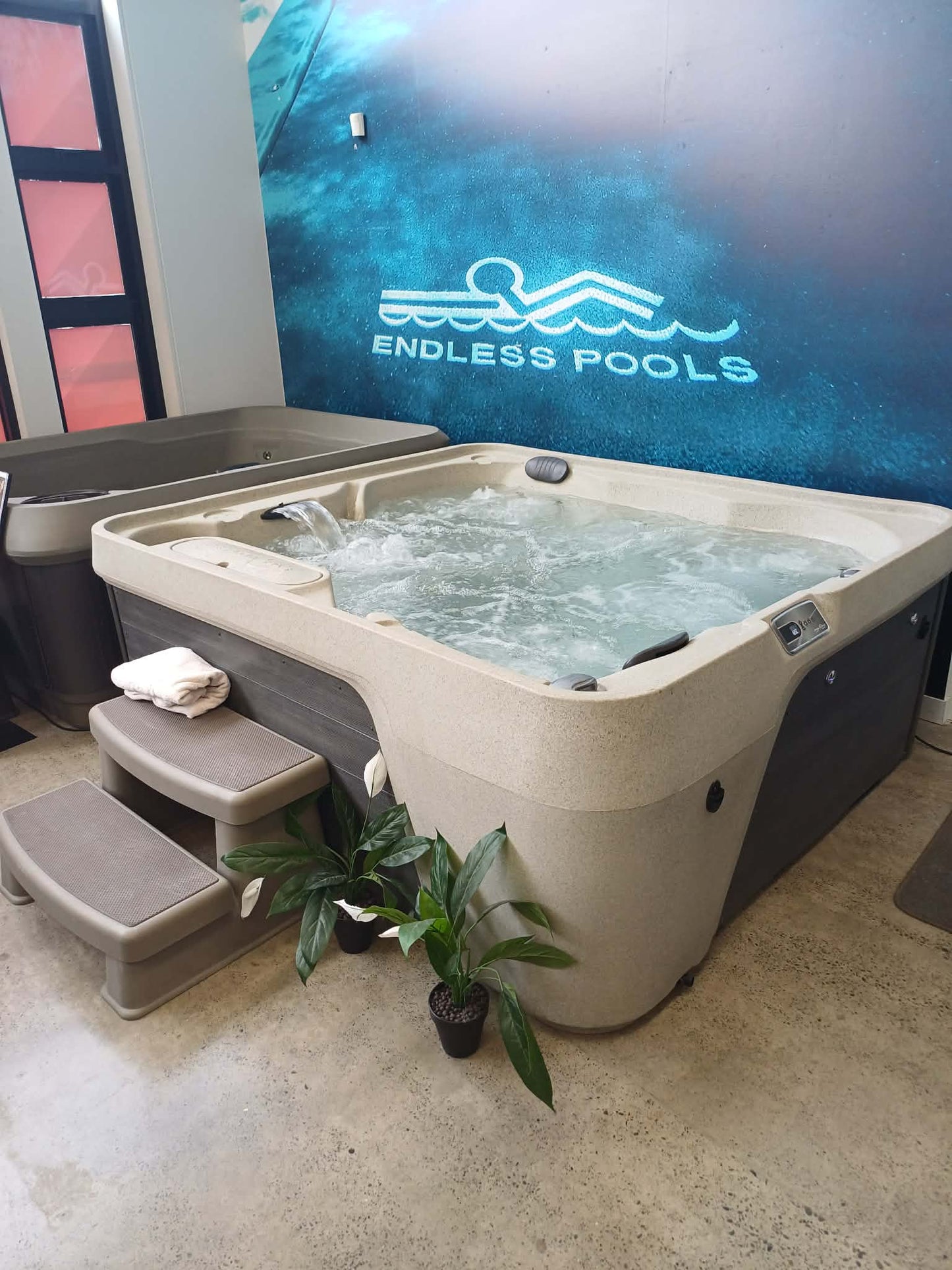 Freeflow Excursion Premiere - Floor Model