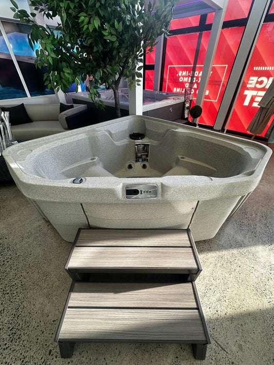 FreeFlow TriStar - Floor Model
