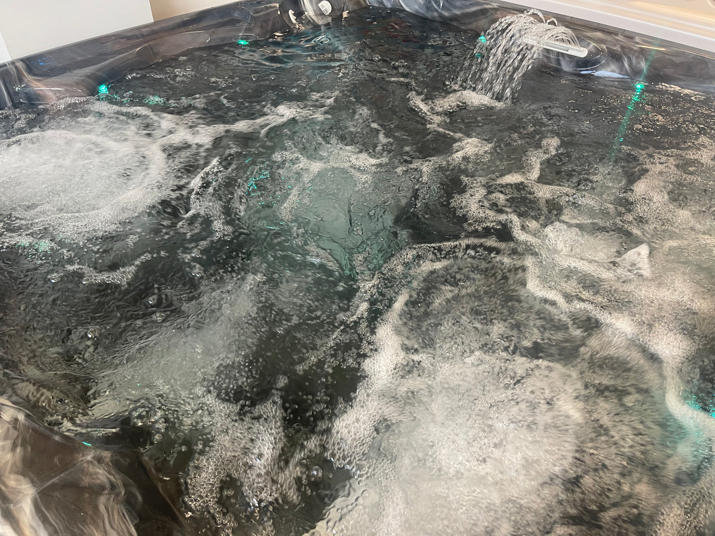 Pre-Loved Caldera Capitolo 2019