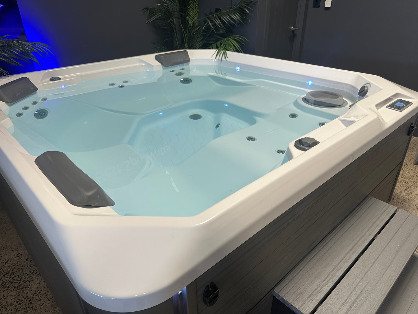 Pre-loved Hotspot Propel 2021