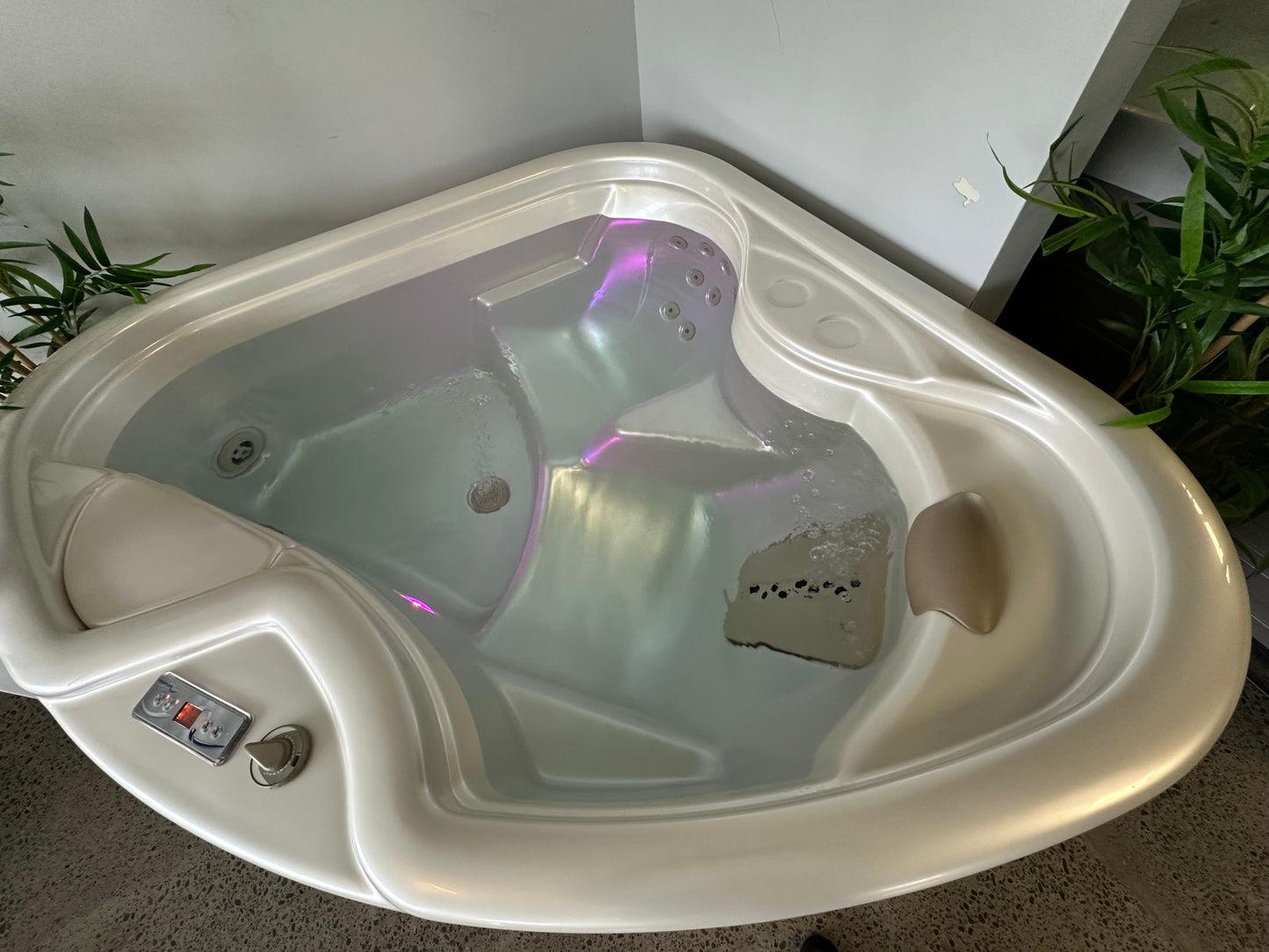 Pre-Loved Hotspot TX