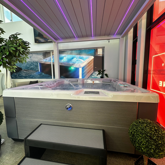 Highlife Sovereign - Floor Model